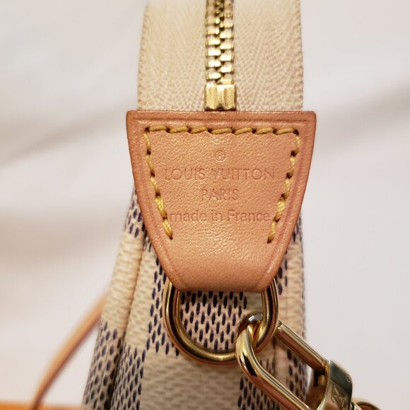 "SOLD"Louis Vuitton Pochette Accessoires Damier Azur NM 2019 - Picture 2 of 11